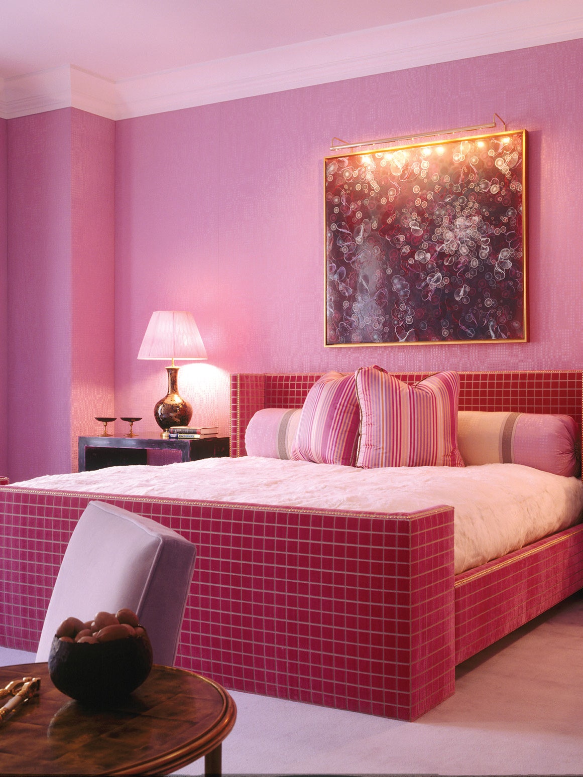 pink-colour-for-bedroom